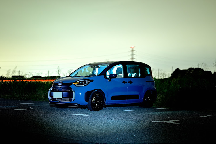 シエンタのカーオーディオ・カーオーディオDIY・ナイトオフ会に関するカスタム事例の投稿画像1枚目