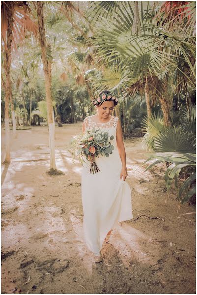 Wedding photographer Victor Herrera (victorherrera). Photo of 12 June 2019