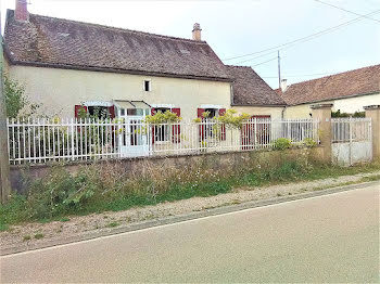 maison à Chigy (89)