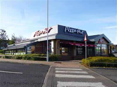 Hut on - Restaurant Pizzeria in Westwood Cross, Broadstairs CT10 2RQ