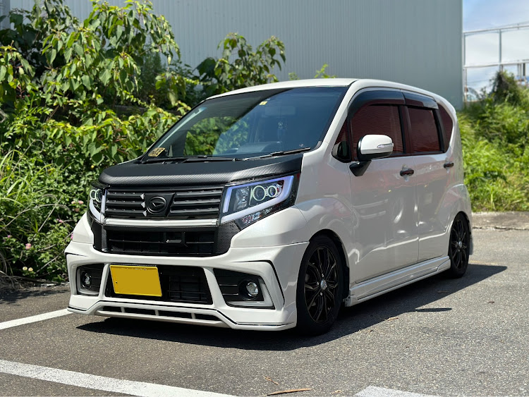 ムーヴカスタムのドライブ・アンダーネオン・スタバで一息・#車・使い回しごめんなさいに関するカスタム事例の投稿画像1枚目