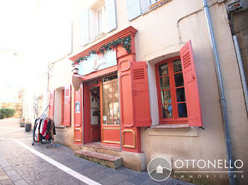 locaux professionnels à Roquebrune-sur-Argens (83)