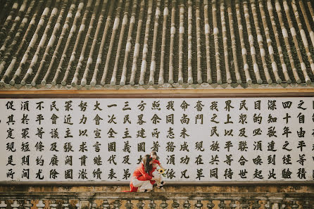 Fotógrafo de casamento Khac Hai Vo (hoianphotonfilm). Foto de 13 de outubro 2023