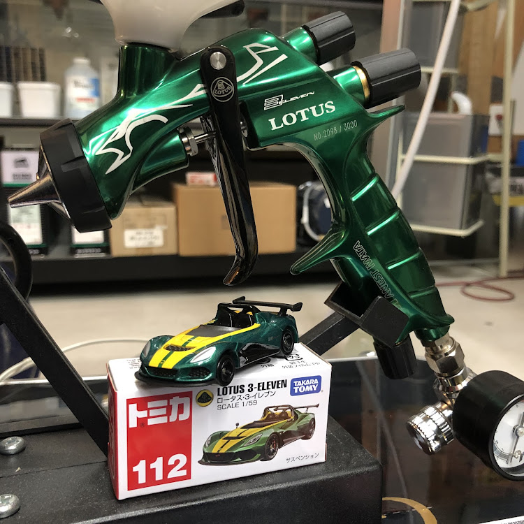 ハリアーのカスタムペイント・ワンオフだらけに関するカスタム事例の投稿画像3枚目