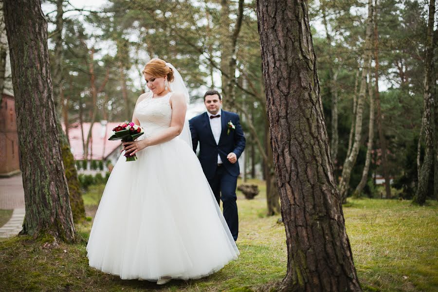 Wedding photographer Kaleriya Petrovskaya (lira192021). Photo of 6 May 2015