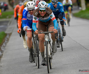 Pechvogel Silvan Dillier breekt opnieuw linkersleutelbeen na val in Driedaagse Brugge-De Panne