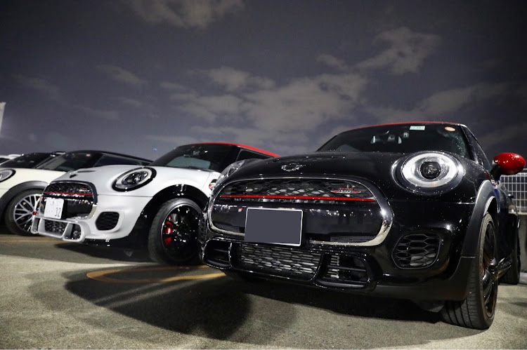 ミニジョンクーパーワークスのナイトミーティング・R56・F56・F57・F60に関するカスタム事例の投稿画像3枚目