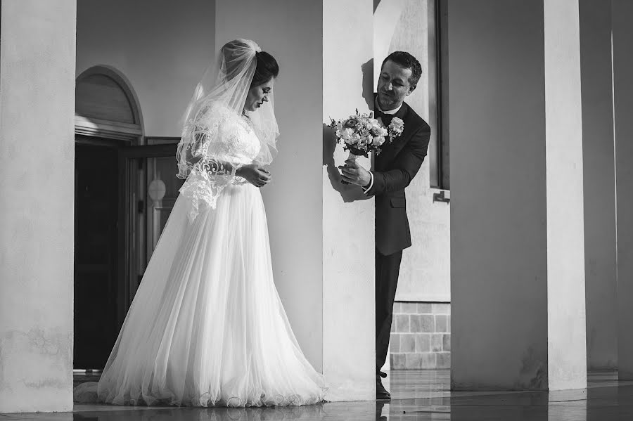 Fotógrafo de casamento Eugen Negoiță (eugennegoita). Foto de 7 de novembro 2019