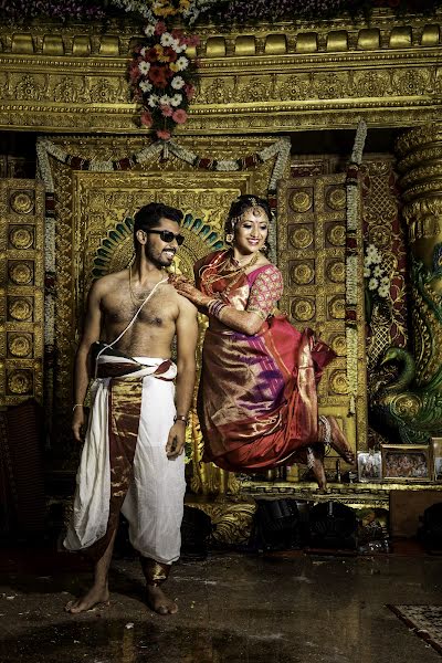 Fotografo di matrimoni Raghu Lakshminaarayanan (lakshminaarayan). Foto del 9 marzo 2020