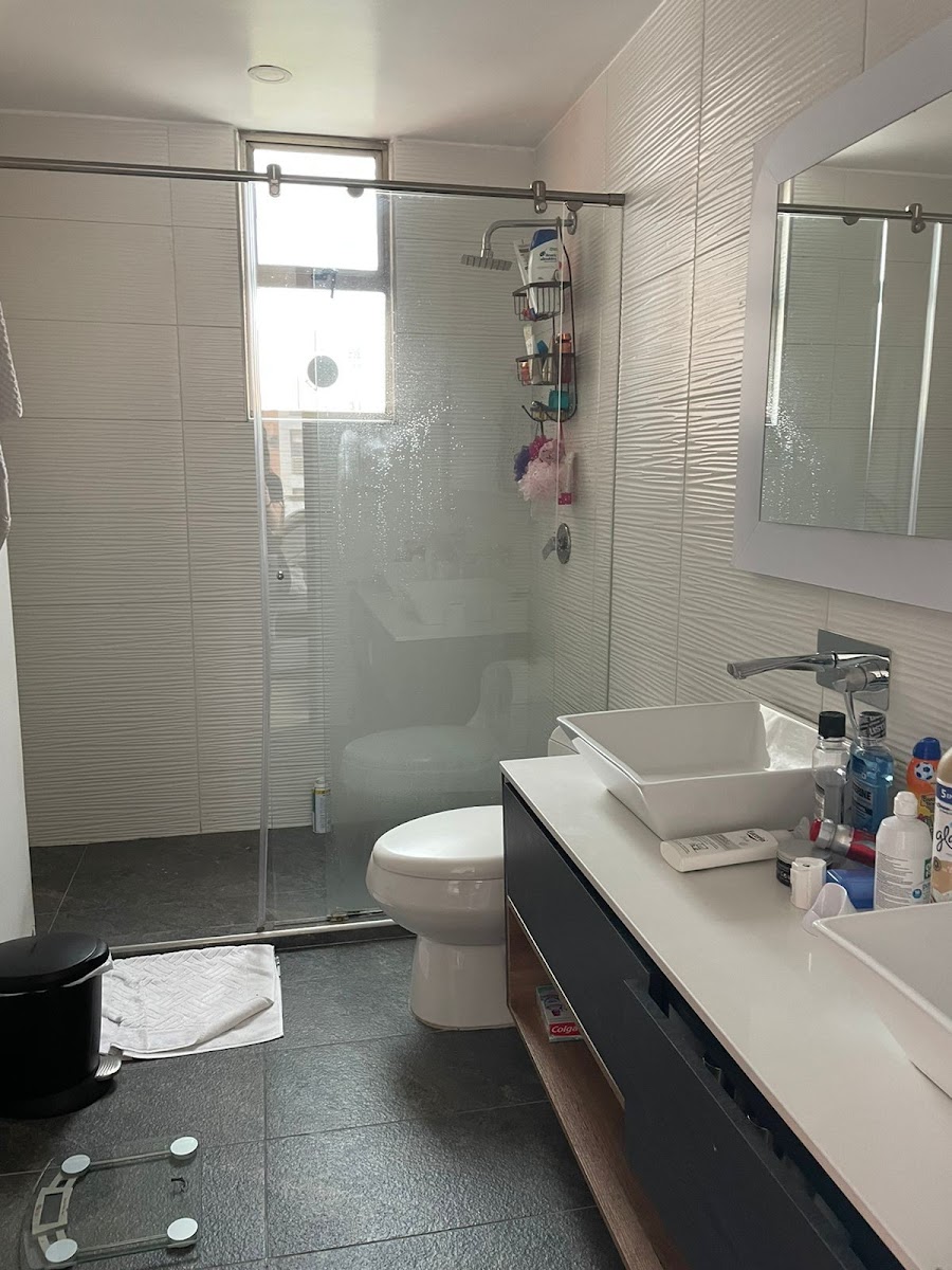 Apartamento En Venta - La Carolina, Bogota