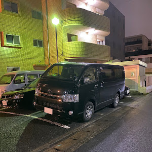 ハイエースバン
