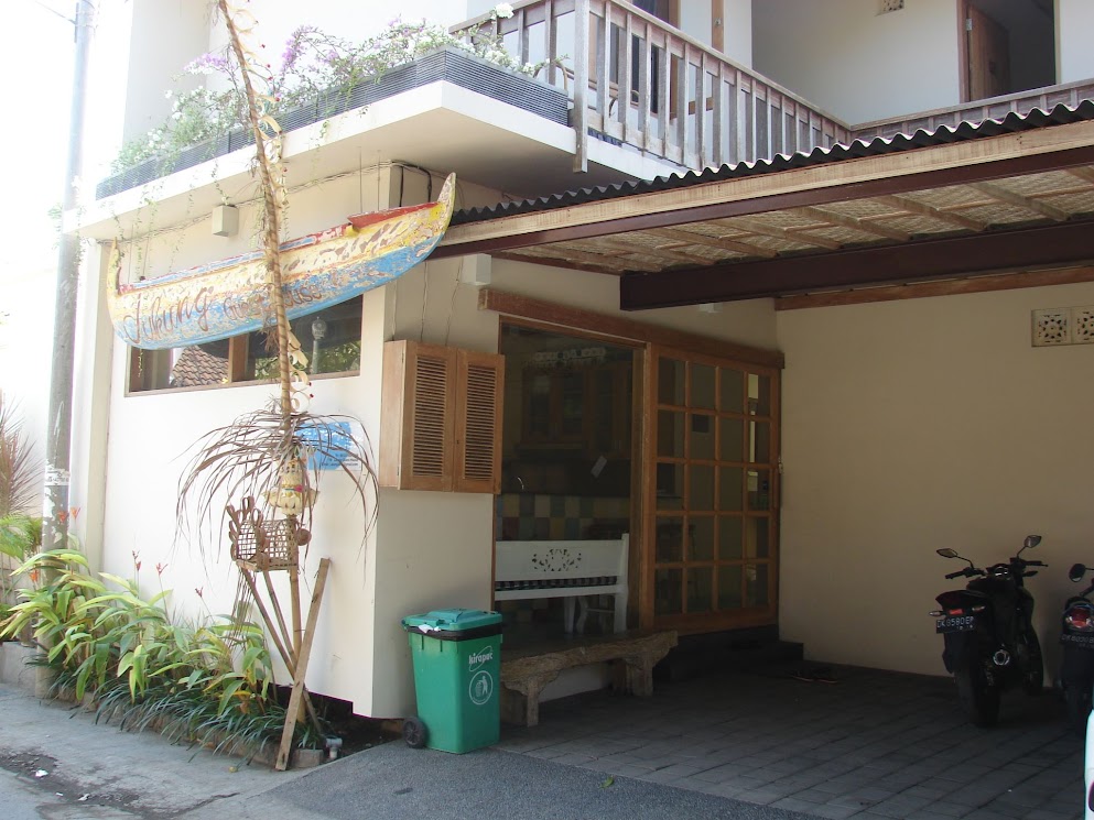 jukung guesthouse sanur