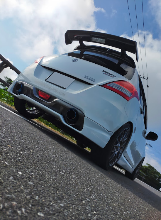 スイフトスポーツの7th heavenの堕天使・JPF clean project・待ちあわせでは無くソロ活動・毎日お山へ・800回目の投稿に関するカスタム事例の投稿画像3枚目