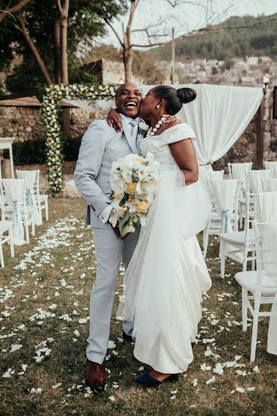 Fotografo di matrimoni Murat Sarica (numbeos). Foto del 26 ottobre 2020