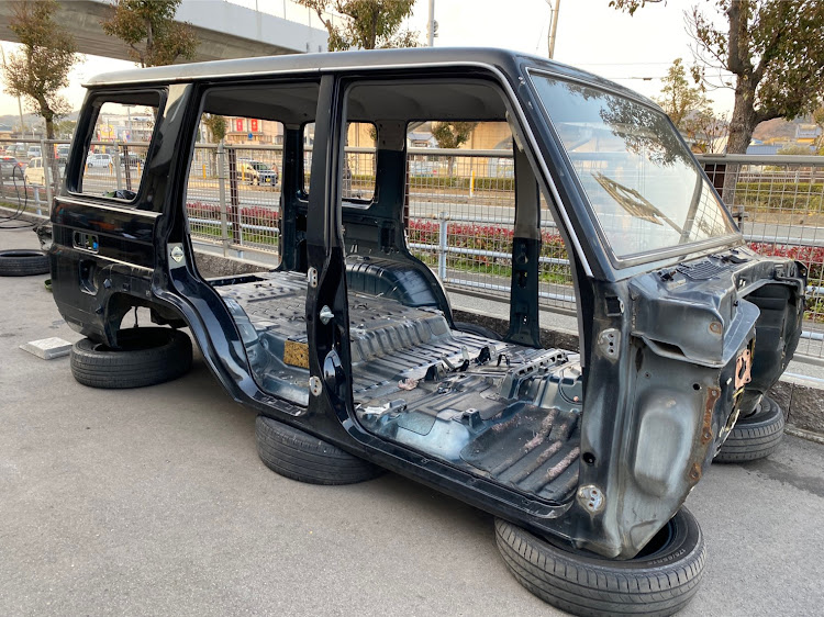 ランドクルーザープラド78のディアゴスティーニ・迫力の1/1スケール・週刊78プラドを作ろう・第四号はホーシングがついて100万円・kzj78wに関するカスタム事例の投稿画像6枚目