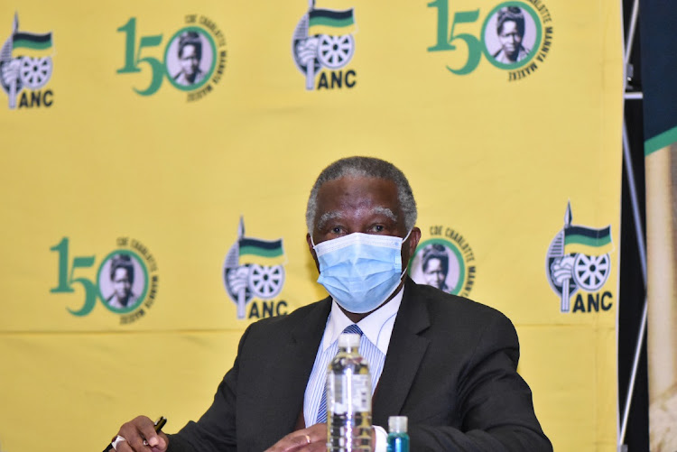 Former president Thabo Mbeki has told the Eastern Cape’s special extended provincial executive committee meeting that President Jacob Zuma's government gave factually inaccurate information about Mbeki's regime.