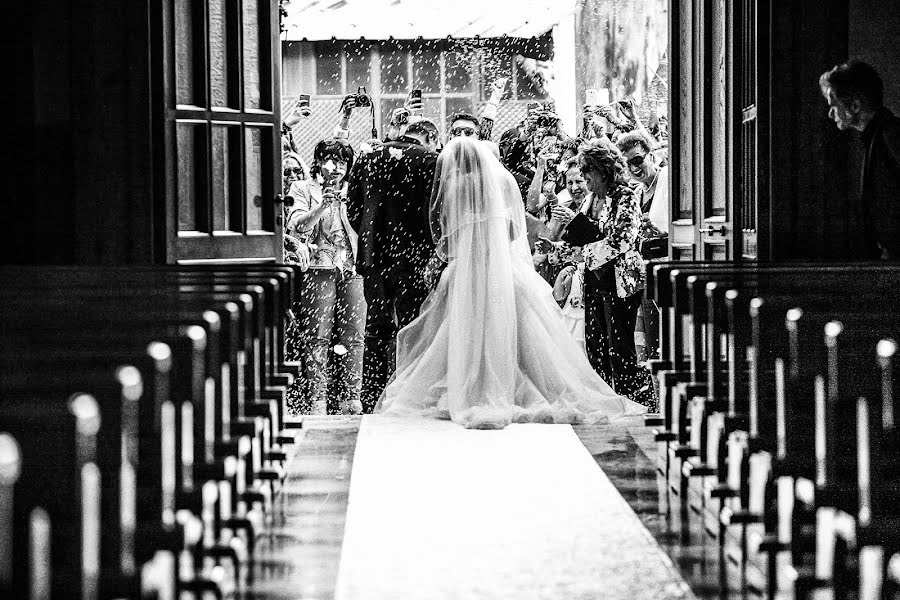 Wedding photographer Enzo Borzacchiello (ebfotografo). Photo of 23 March 2016