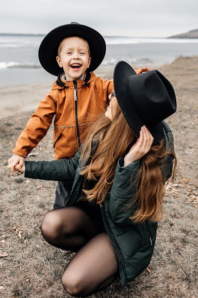 Fotografo di matrimoni Vladimir Lesnikov (lesnikov). Foto del 24 aprile 2022