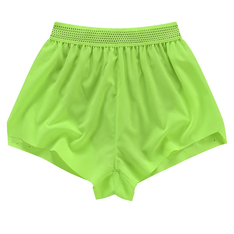 Men's Summer Running Exercise Shorts Three Points. Lightweight, breathable shorts for summer runs. Maximum comfort and f