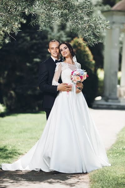 Fotografo di matrimoni Mikhail Lemes (lemes). Foto del 27 luglio 2020