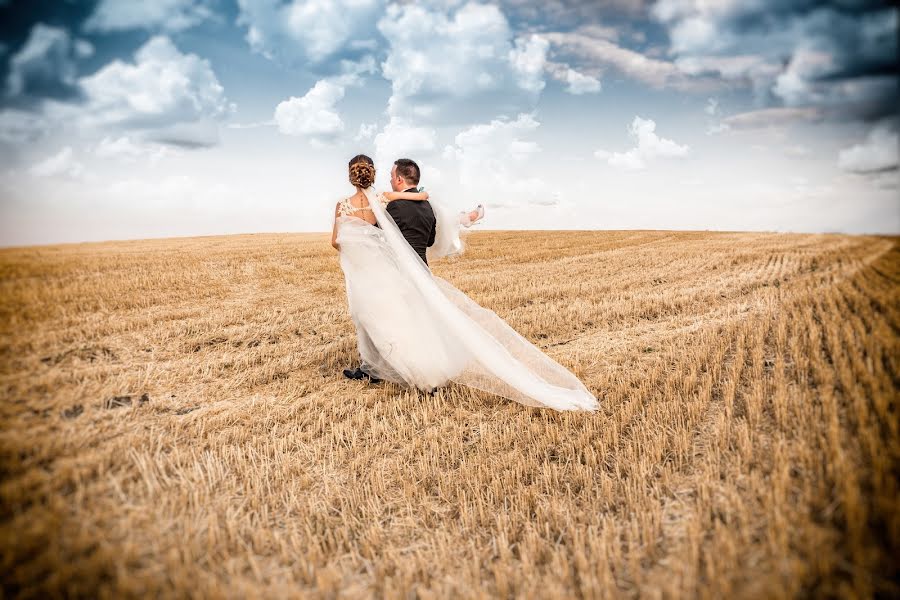 Fotografer pernikahan Georgi Manolev (manolev). Foto tanggal 1 Oktober 2016