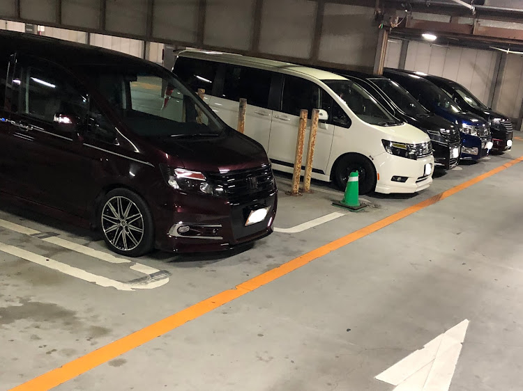 ステップワゴンスパーダの年明け初・都内某所・オフ会に関するカスタム事例の投稿画像1枚目