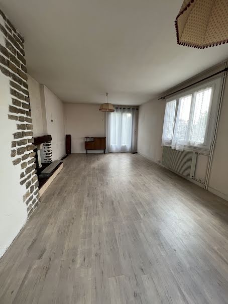 Vente maison 6 pièces 125 m² à Niort (79000), 158 500 €