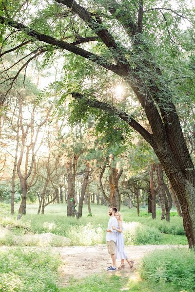 Wedding photographer Katerina Pershina (per4inka). Photo of 13 April 2019