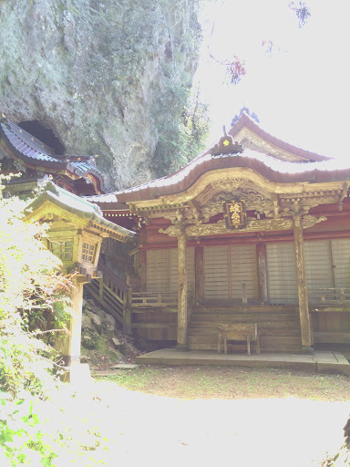 焼火神社本殿