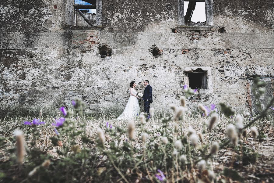 Wedding photographer Luigi Tiano (luigitiano). Photo of 24 June 2019