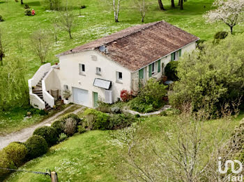 maison à Perignac (16)