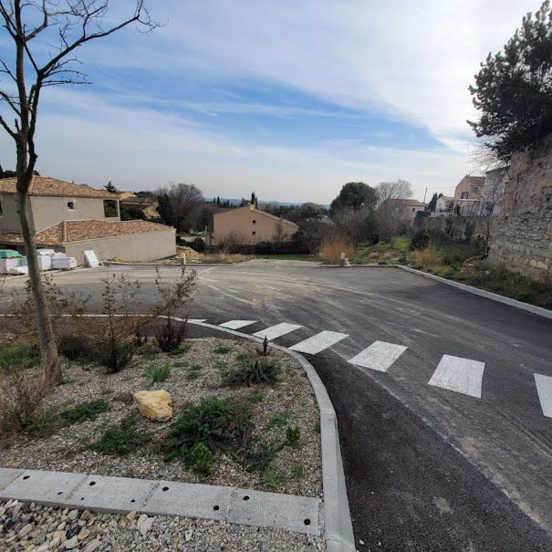 Vente terrain  536 m² à Salon-de-Provence (13300), 230 000 €