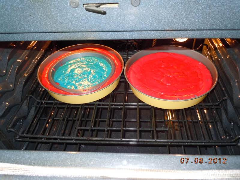 The Other 2 Cakes Baking In The Oven.