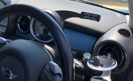 Mini クラブマン のスマホホルダーに関するカスタム メンテナンスの投稿画像 車のカスタム情報はcartune
