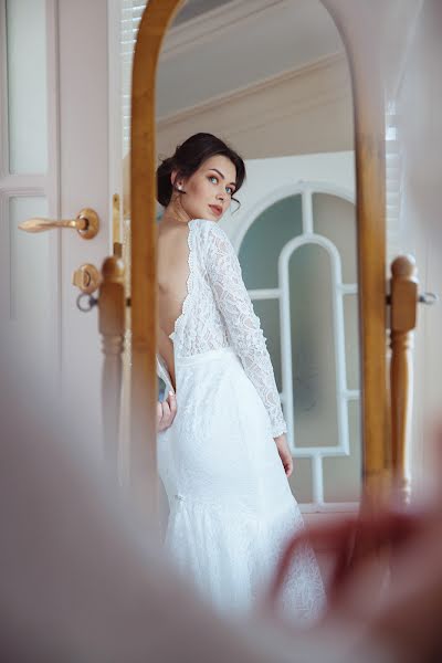 Wedding photographer Palina Yoong (love2photos). Photo of 13 May 2021