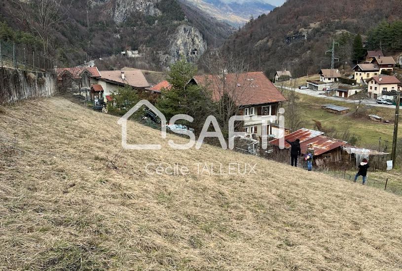  Vente Terrain à bâtir - 1 805m² à Fontaine-le-Puits (73600) 