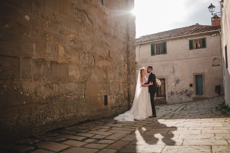 Fotografo di matrimoni Samuele Trobbiani (samueletrobbiani). Foto del 6 luglio 2023