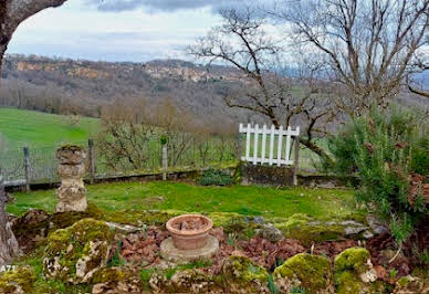 House with garden and terrace 4