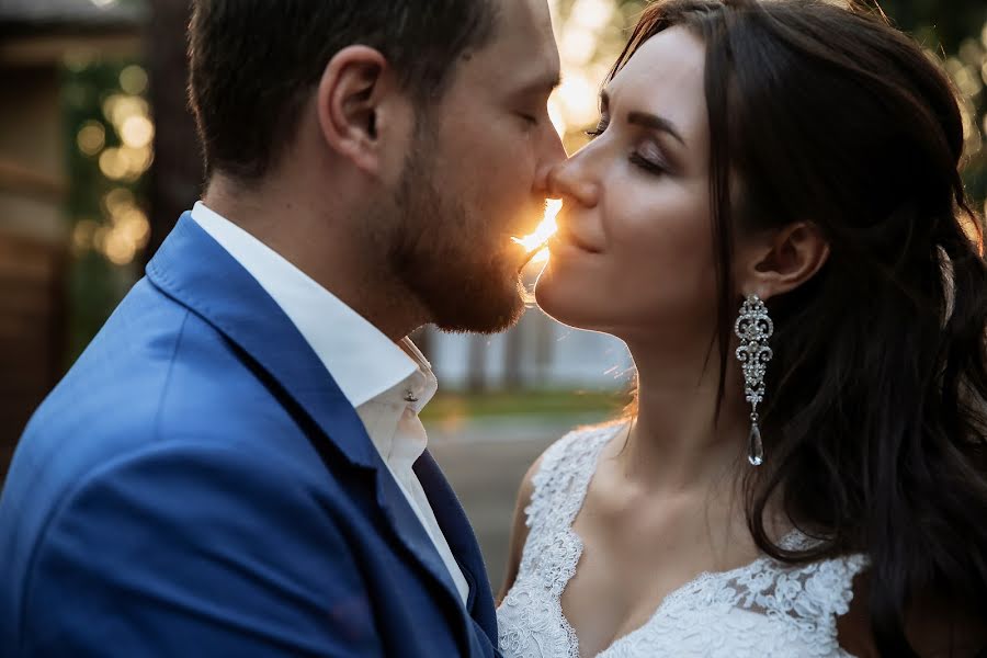 Fotógrafo de casamento Marina Voytik (voitikmarina). Foto de 6 de outubro 2017