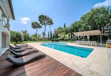 Villa with pool and terrace 12