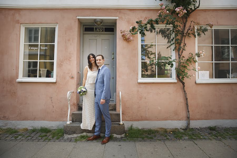 Fotografo di matrimoni Monica Hjelmslund (hjelmslund). Foto del 30 agosto 2017