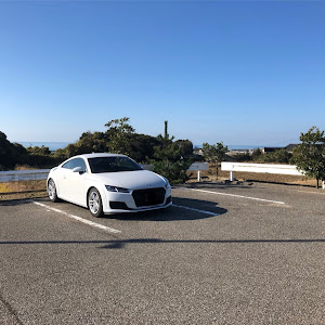 TT クーペ 2.0TFSI