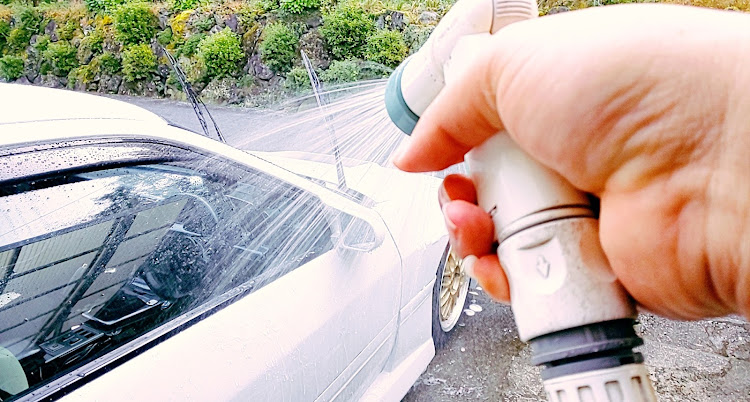 RX-7の洗車・洗車をすると天候が下り坂・ドライブに関するカスタム事例の投稿画像2枚目