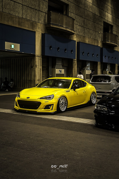BRZのGALERIE2024・BRZ ZC6・yellow edition・prazis・BBS RBに関するカスタム事例の投稿画像4枚目