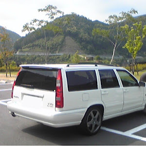 V70