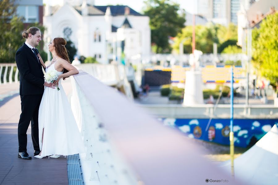 Fotógrafo de casamento Tamás Kovács (tamaskovacs). Foto de 6 de janeiro 2022