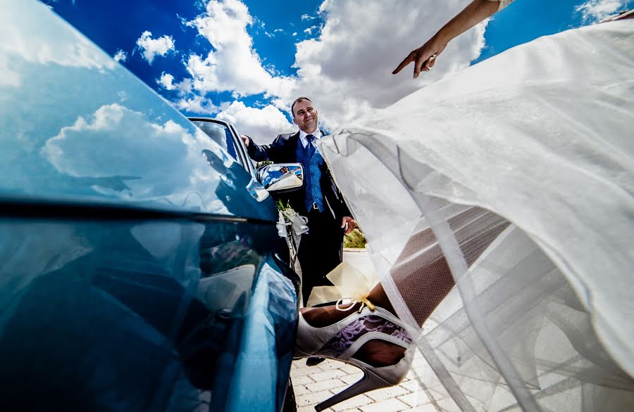 Fotografo di matrimoni David Almajano (kynora). Foto del 30 dicembre 2016