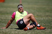 The Cell C Sharks and Springbok prop Coenie Oosthuizen has signed with Sale Sharks.    