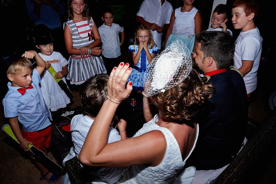 Fotógrafo de casamento Lucie Titova (franetlucie). Foto de 30 de outubro 2017