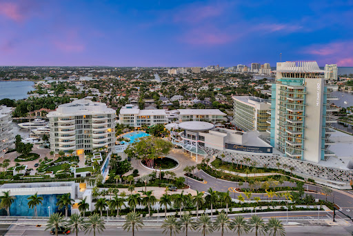 Appartement avec terrasse et piscine 2